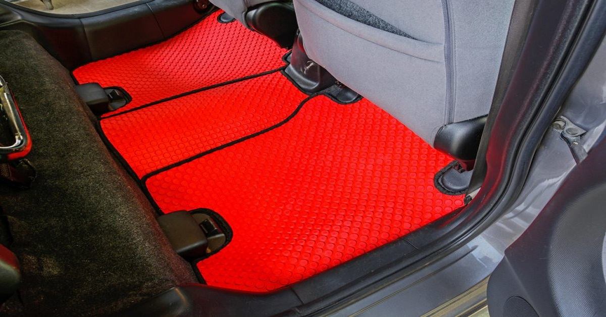 What are the best car floor mats? A Mechanic Answers!
